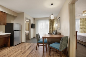 Room, Multiple Beds, Accessible, Courtyard View