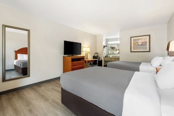Standard Double Room, 2 Double Beds, Smoking