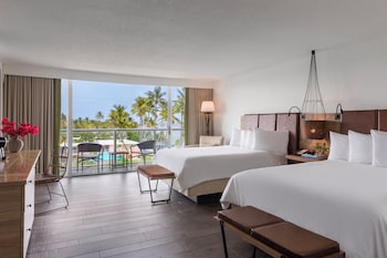 Room, 2 Queen Beds, Partial Ocean View (Alligator Reef)