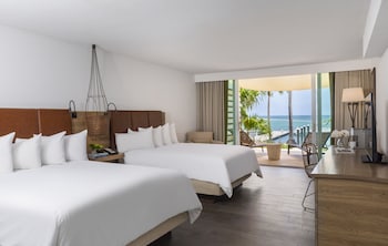 Room, 2 Queen Beds, Oceanfront (Alligator Reef, Lanai)