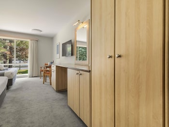 Superior Room, 2 Queen Beds
