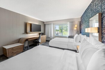 Standard Room, 2 Queen Beds, Non Smoking