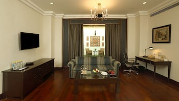 Junior Suite, 1 King Bed