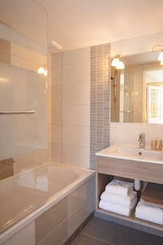 Double or Twin Room, Garden View, Annex Building