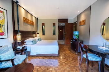 Deluxe Connecting Room
