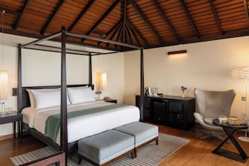 Saman Villa Suite with Pool