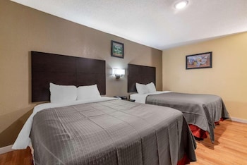 Standard Room, 2 Queen Beds