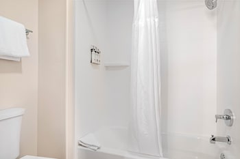 Standard Room, 2 Queen Beds, Accessible, Non Smoking (Communications)