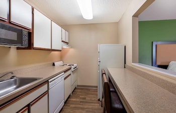 Deluxe Studio, Multiple Beds, Non Smoking