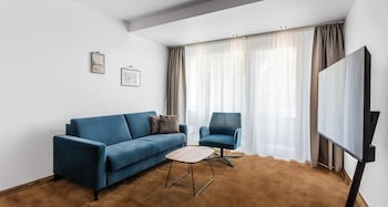 Standard Room, 1 Double Bed, Balcony, Lake View