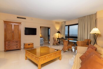 Executive Suite, 1 Bedroom, City View