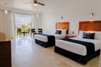 Deluxe Room, Balcony, Annex Building