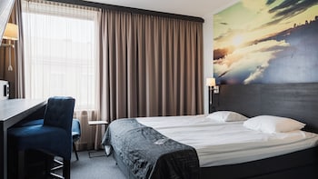 Room, 2 Twin Beds, Non Smoking (Standard Basic)