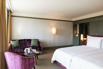 Junior Suite Art Nouveau with balcony