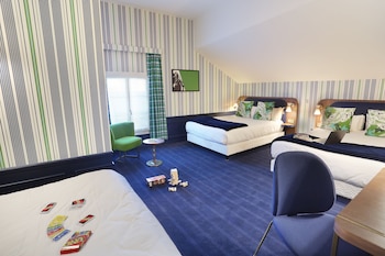 Family Room (6 persons)