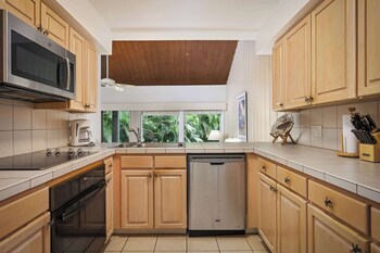 1-Bedroom 1-Bath Garden View Suite
