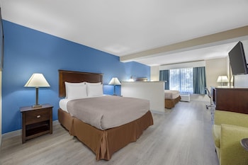 Suite, Multiple Beds, Non Smoking, Refrigerator & Microwave