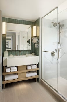 Room, 2 Double Beds, Balcony, Oceanfront