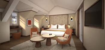 Junior Suite Club - 6th floor accessible by staircase only from 5th floor