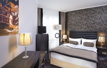 Economy Room