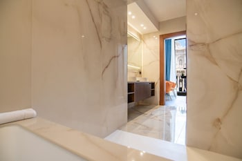 Junior Studio Suite, City View