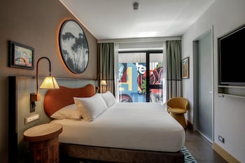 Superior Room, 1 King Bed