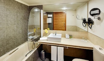 Classic Twin Room